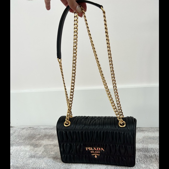 *SOLD* Authentic Prada purse flap crossbody Nappa Gaufre *SOLD* - Picture 3 of 5